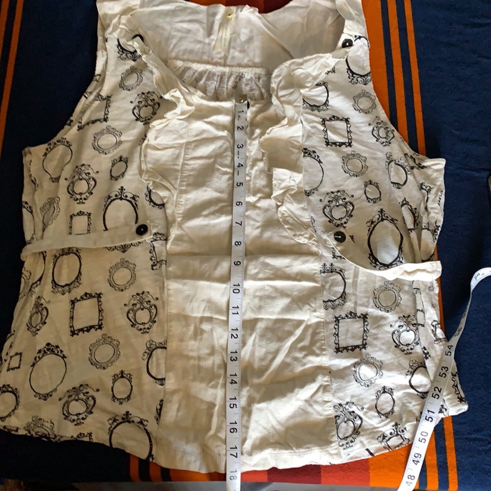 2/$50 Little Yellow Button Top - Picture 9 of 10